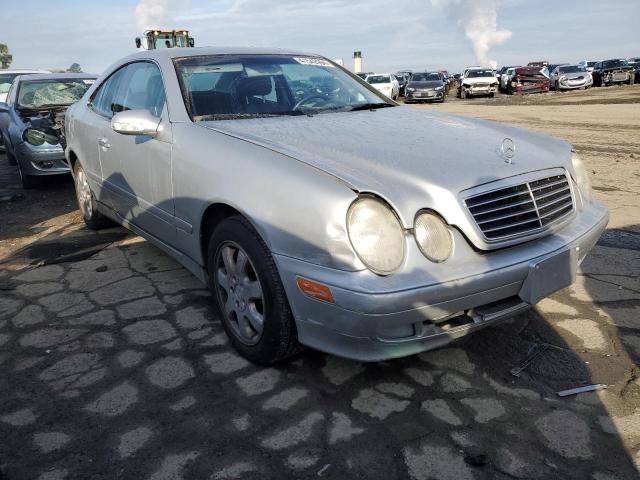 2000 Mercedes-Benz CLK 320