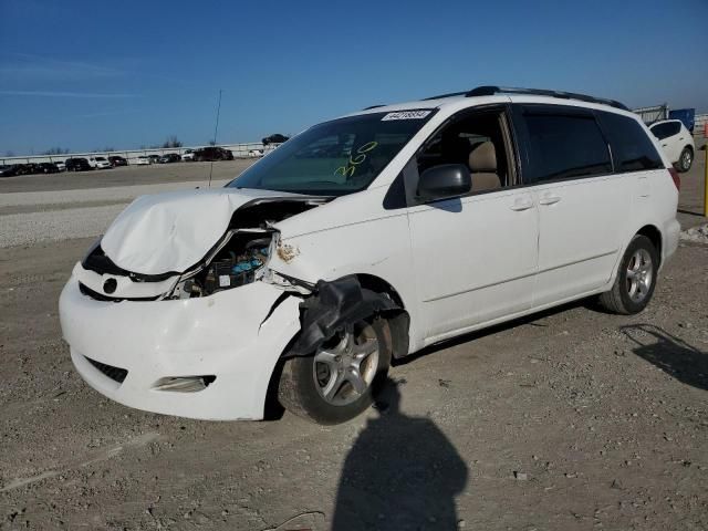 2006 Toyota Sienna CE