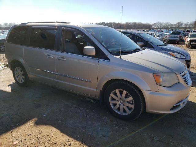 2013 Chrysler Town & Country Touring