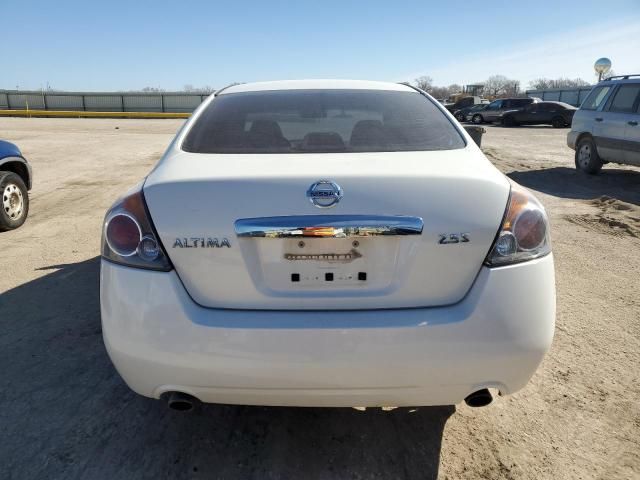 2010 Nissan Altima Base