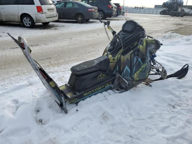 2022 Polaris Snowmobile