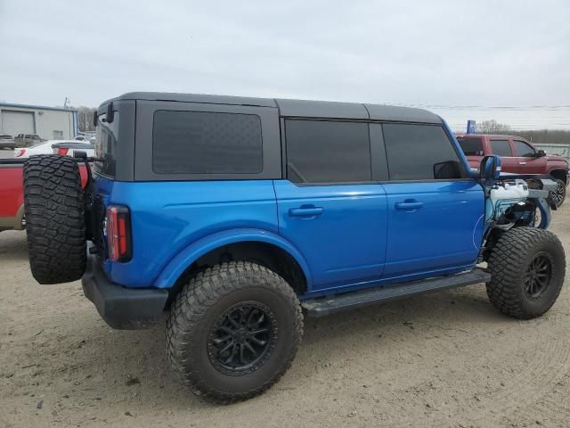 2023 Ford Bronco Base