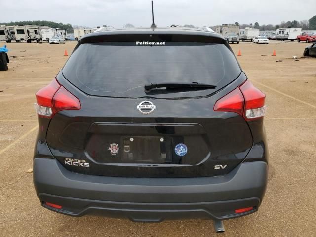 2019 Nissan Kicks S