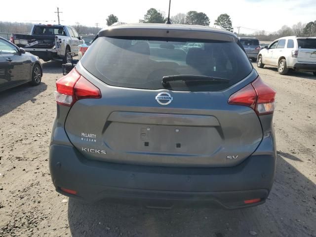 2020 Nissan Kicks SV