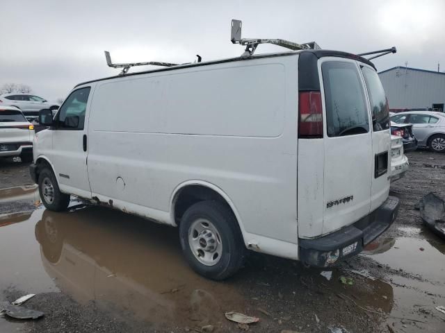 2004 GMC Savana G2500