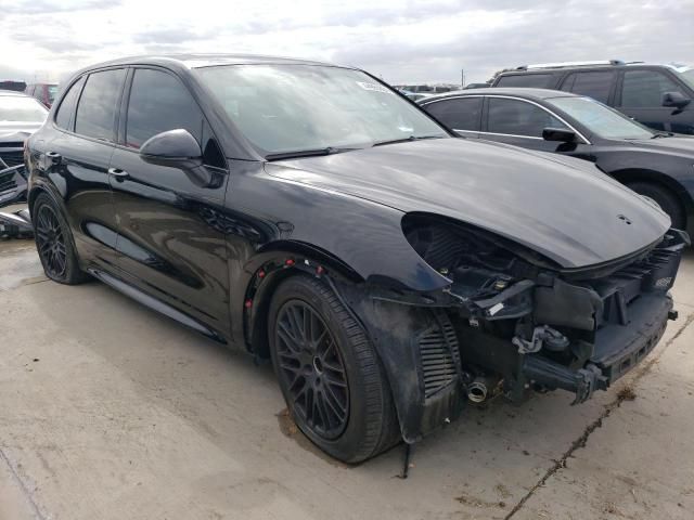 2016 Porsche Cayenne GTS