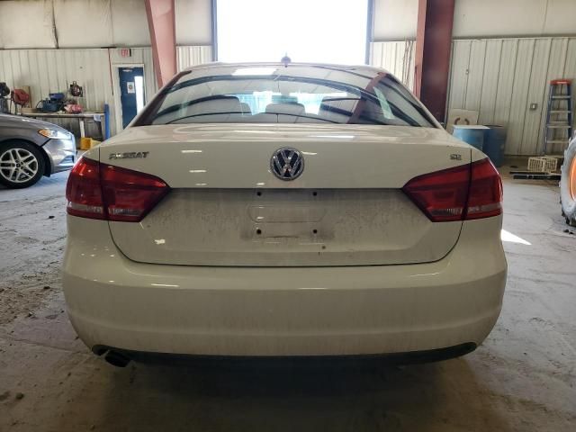 2013 Volkswagen Passat SE