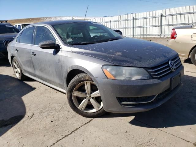 2012 Volkswagen Passat SE