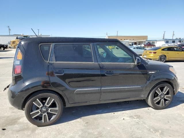 2010 KIA Soul +