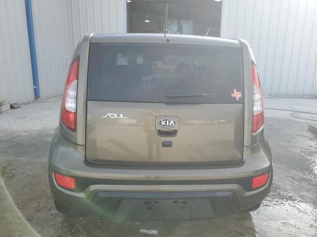 2012 KIA Soul +