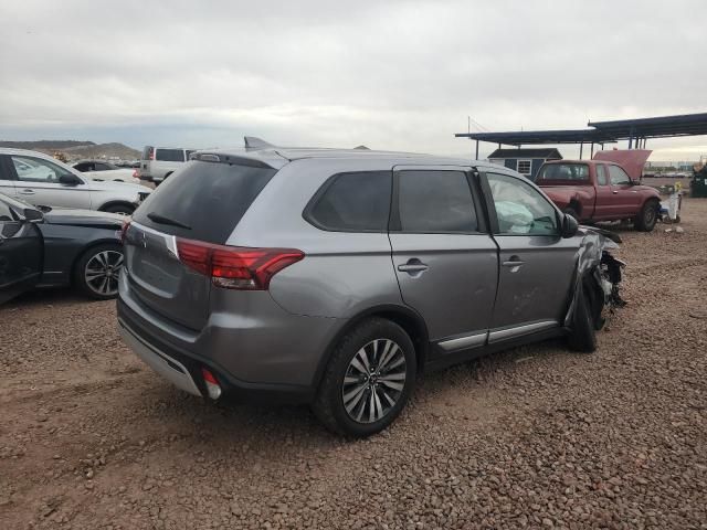 2020 Mitsubishi Outlander SE