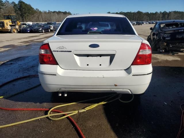 2005 Ford Five Hundred SE