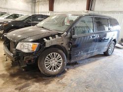 Salvage cars for sale at Milwaukee, WI auction: 2014 Chrysler Town & Country Touring L
