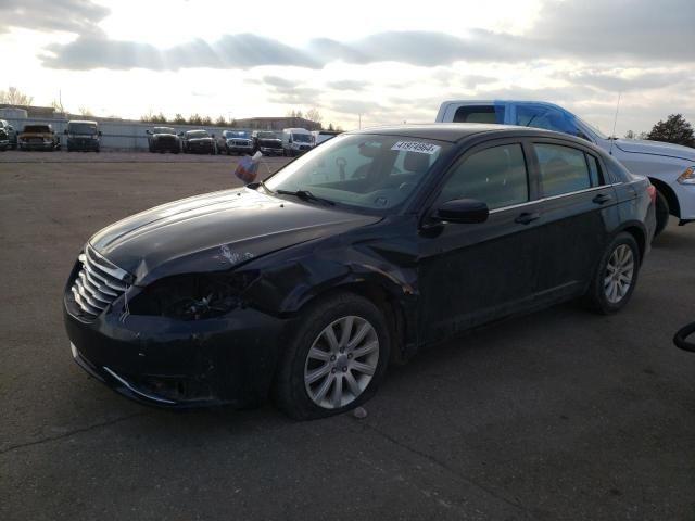 2013 Chrysler 200 Touring