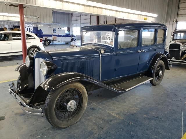 1931 Chrysler Sedan