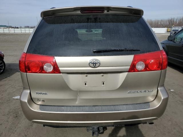 2009 Toyota Sienna XLE