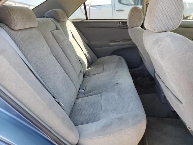 2003 Toyota Camry LE