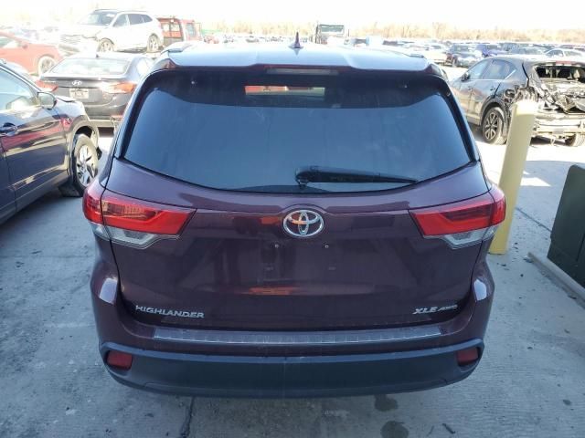 2018 Toyota Highlander SE