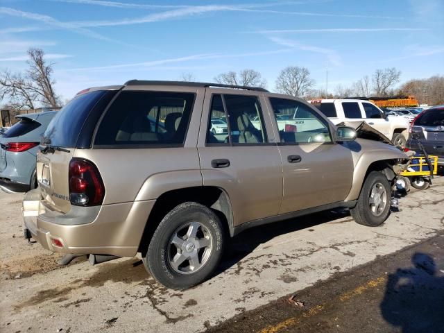 2004 Chevrolet Trailblazer LS