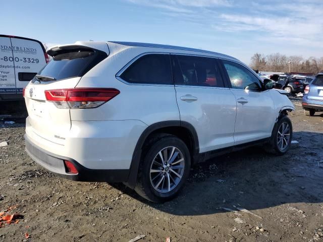 2019 Toyota Highlander SE