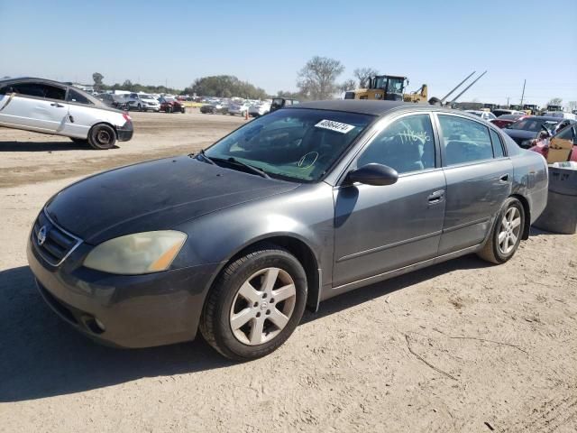 2004 Nissan Altima Base