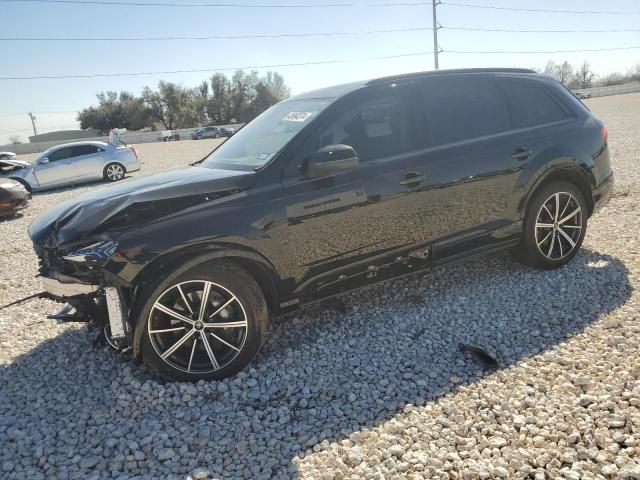 2023 Audi Q7 Premium Plus