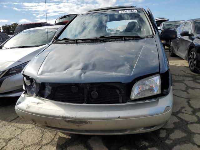 2000 Toyota Sienna LE