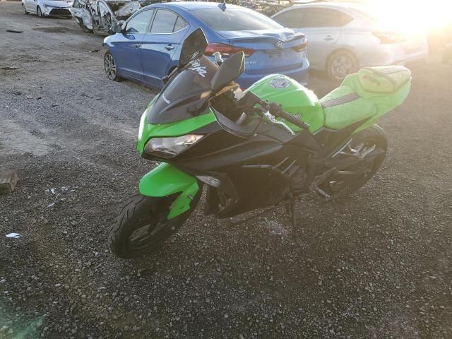 2015 Kawasaki EX300 A