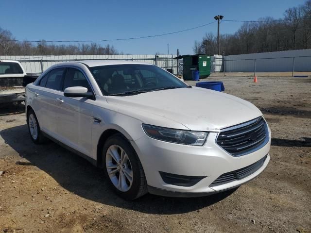 2015 Ford Taurus SEL