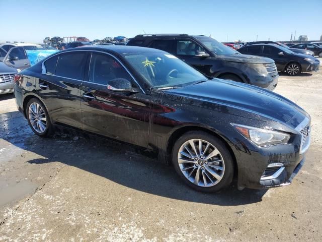 2023 Infiniti Q50 Luxe