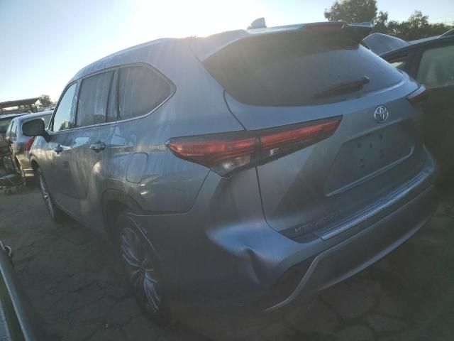 2022 Toyota Highlander Platinum