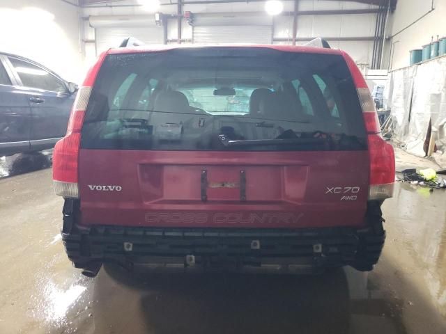 2004 Volvo XC70