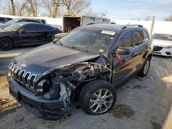 Salvage cars for sale from Copart Bridgeton, MO: 2015 Jeep Cherokee Latitude