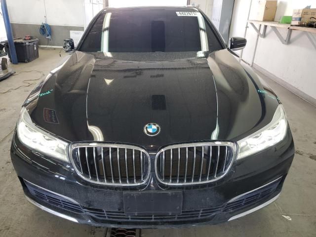 2016 BMW 750 XI