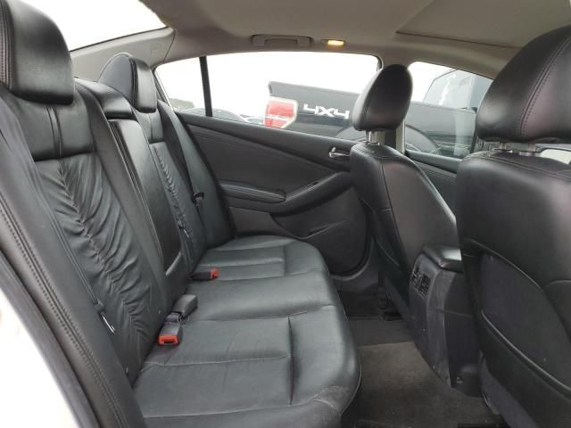 2011 Nissan Altima Base