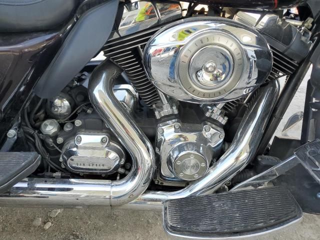 2011 Harley-Davidson Flhtcutg