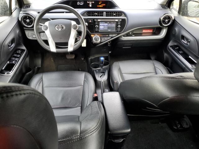 2016 Toyota Prius C