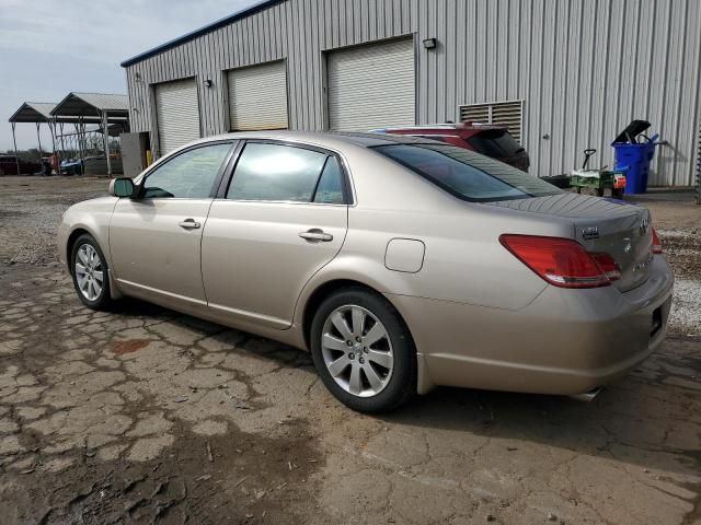 2005 Toyota Avalon XL