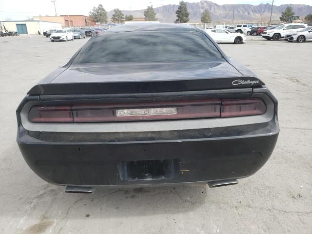 2013 Dodge Challenger SXT