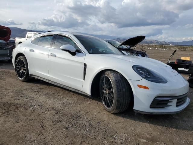 2019 Porsche Panamera Base