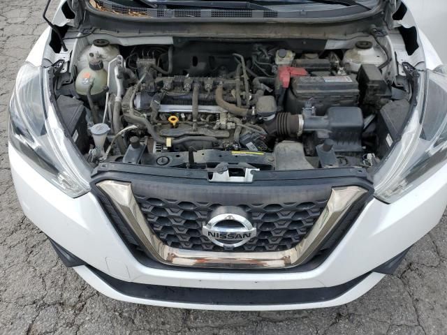 2019 Nissan Kicks S