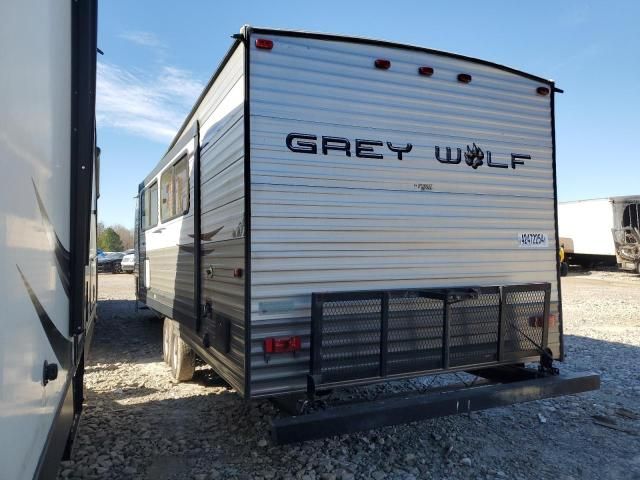 2014 Wildwood Grey Wolf