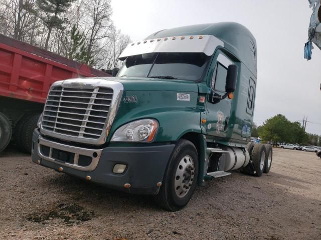 2018 Freightliner Cascadia 125