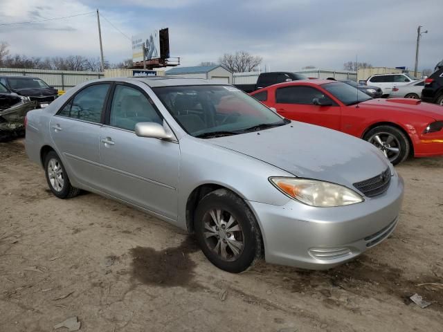 2004 Toyota Camry LE