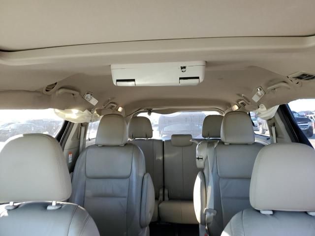 2015 Toyota Sienna XLE