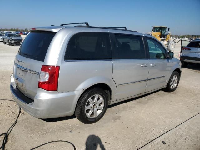 2011 Chrysler Town & Country Touring