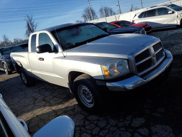 2005 Dodge Dakota SLT