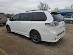 2015 Toyota Sienna Sport