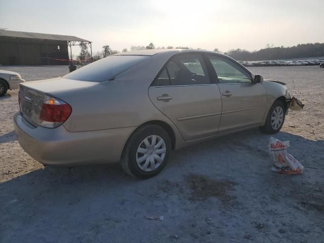 2005 Toyota Camry LE