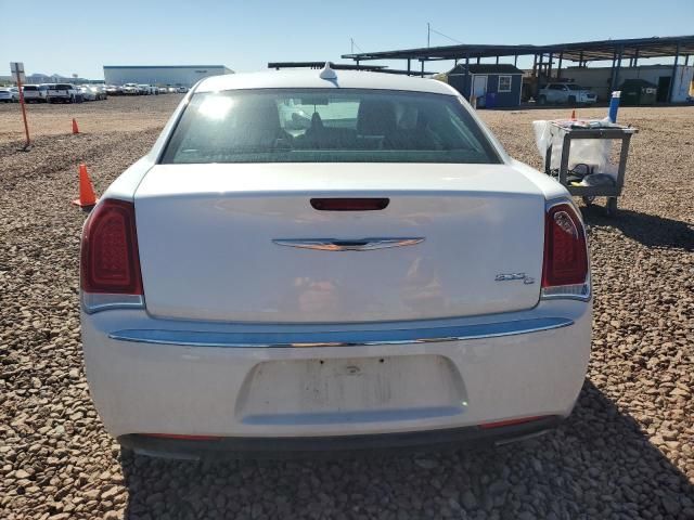 2016 Chrysler 300C